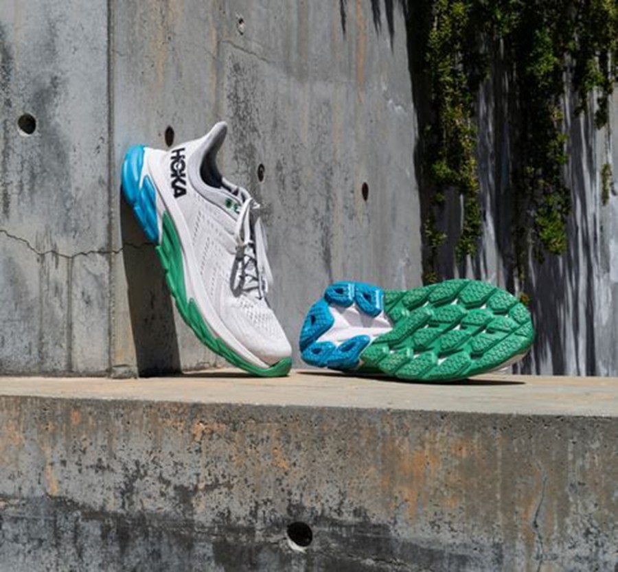 Hoka One One Clifton Edge Löparskor Herr - Vita - ZPCHN-4125